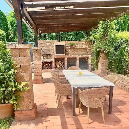 Relax House 度假居 *