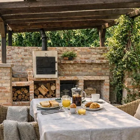 Relax House 度假居 *